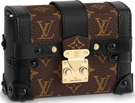 louis vuitton big trunk bag.